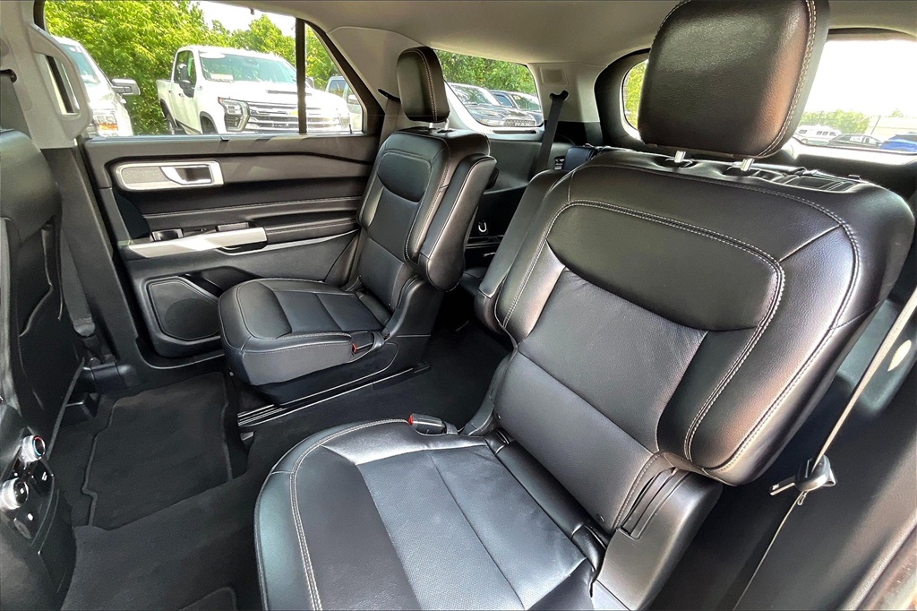 2023 Ford Explorer Limited - Photo 14