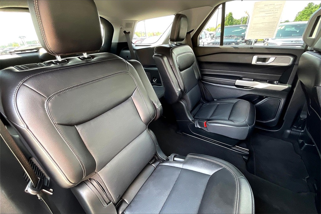 2023 Ford Explorer Limited - Photo 15