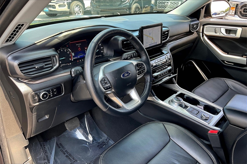 2023 Ford Explorer Limited - Photo 8