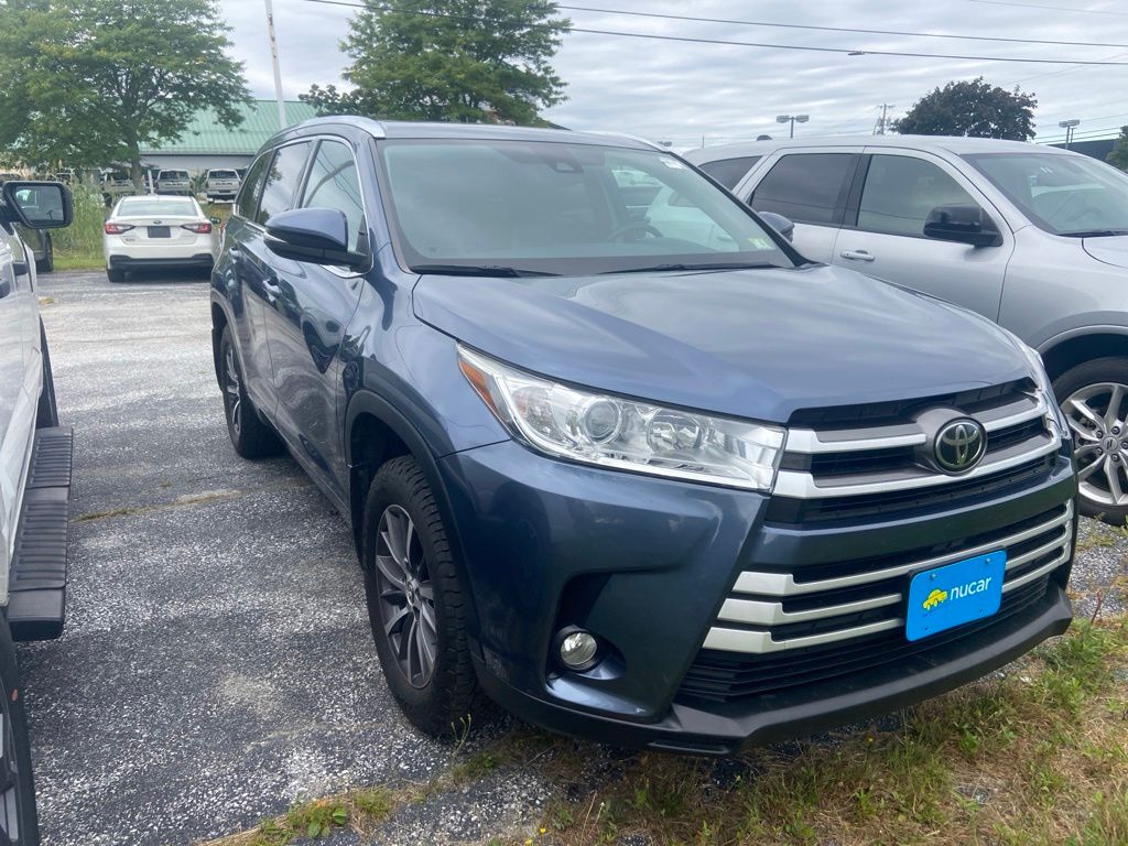 2017 Toyota Highlander XLE - Photo 1