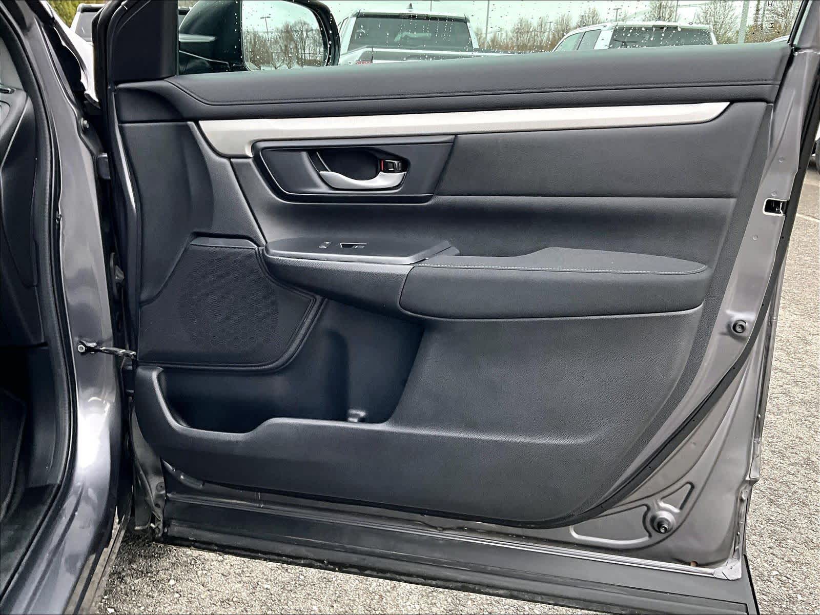 2018 Honda CR-V LX - Photo 12