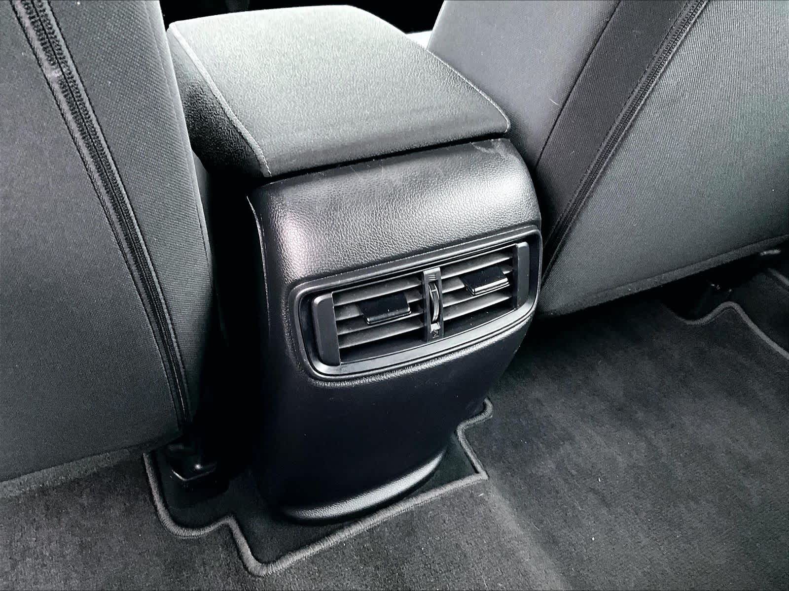 2018 Honda CR-V LX - Photo 28