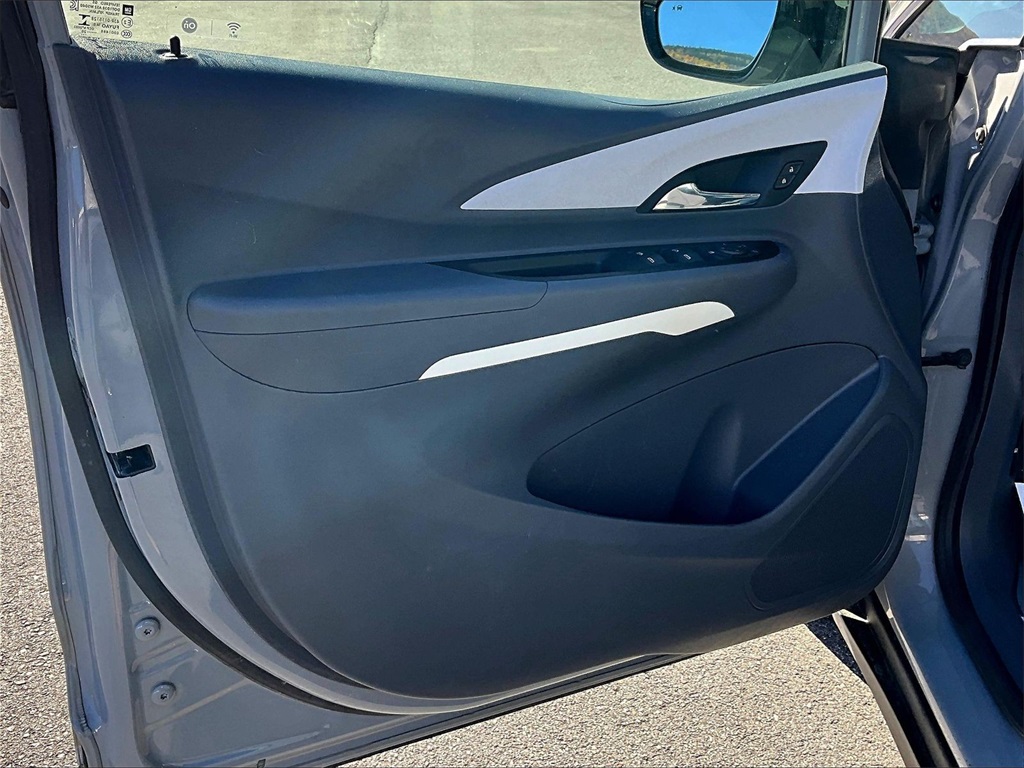 2020 Chevrolet Bolt EV LT - Photo 9