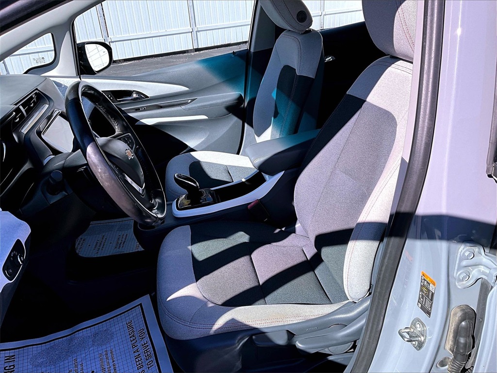 2020 Chevrolet Bolt EV LT - Photo 10