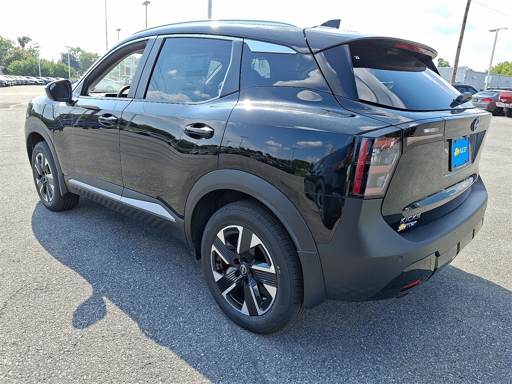 2025 Nissan Kicks SV - Photo 3