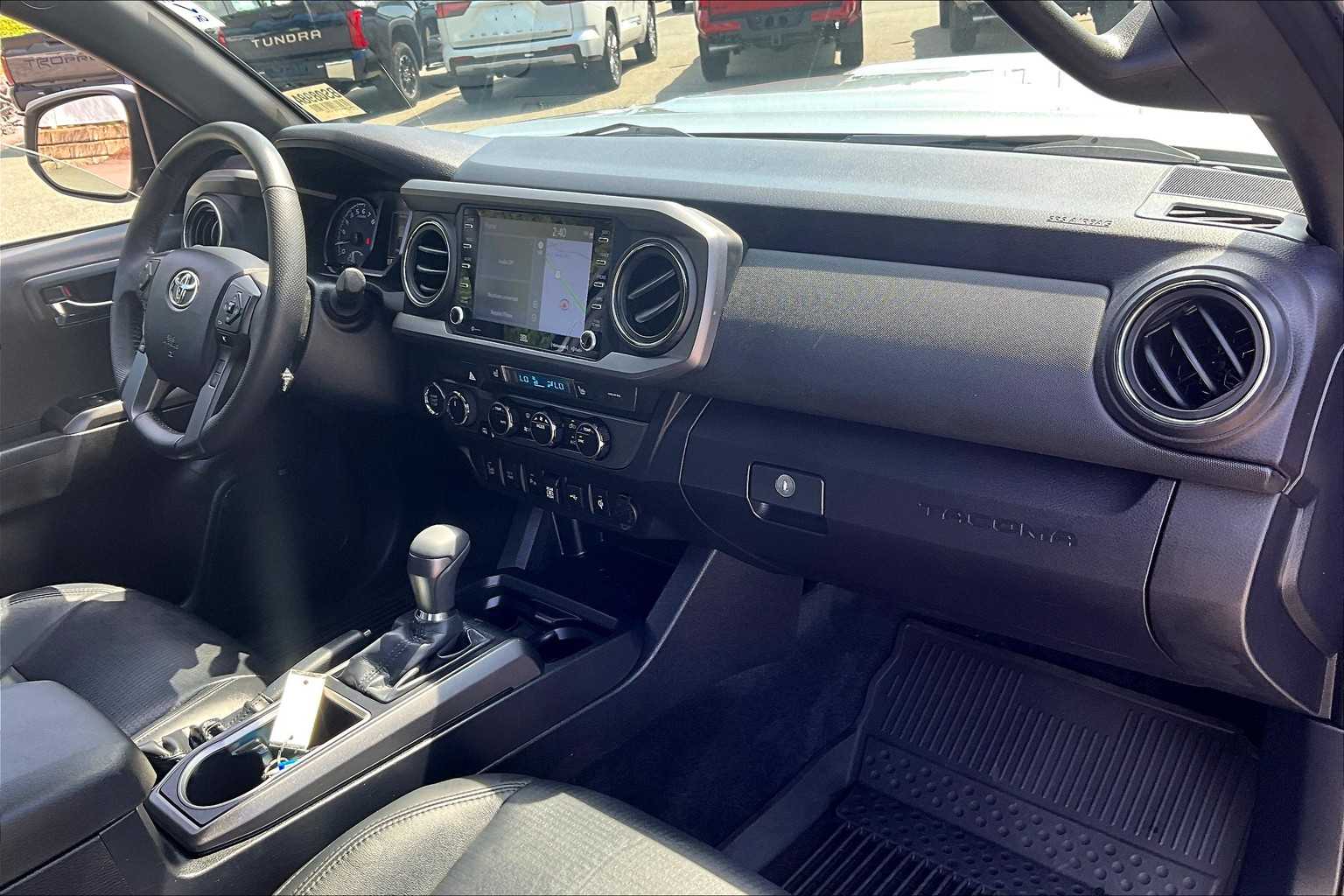 2023 Toyota Tacoma TRD Sport - Photo 14