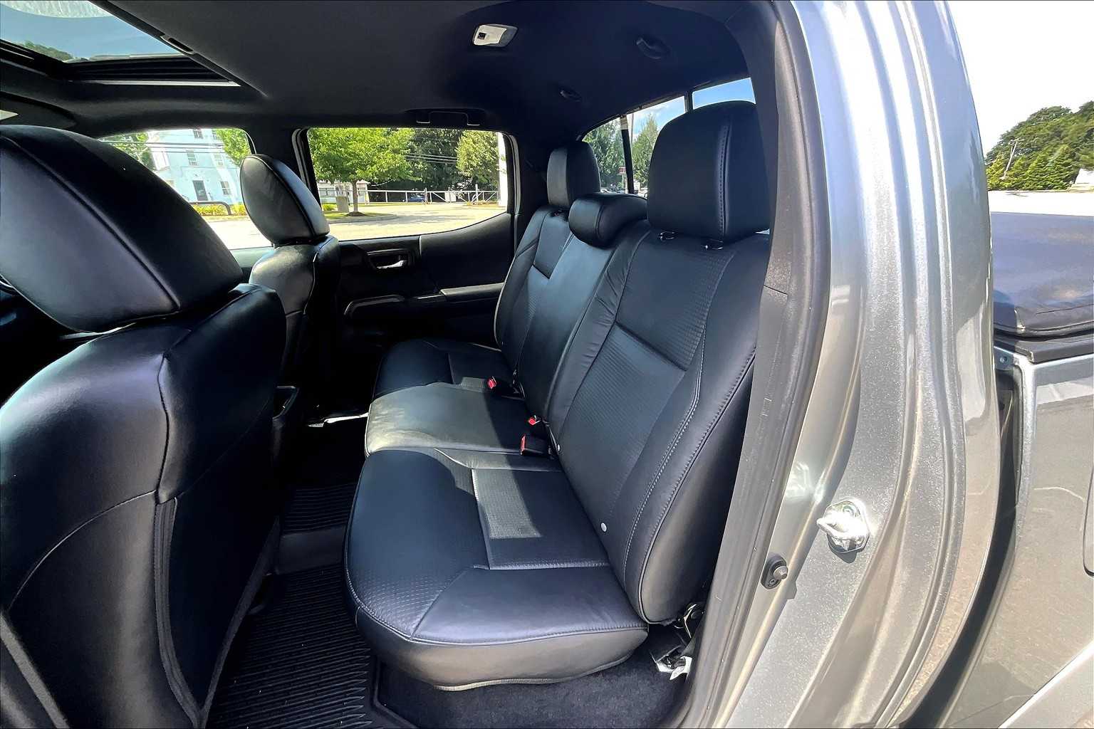 2023 Toyota Tacoma TRD Sport - Photo 15