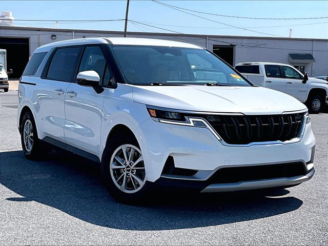 2022 Kia Carnival LXS