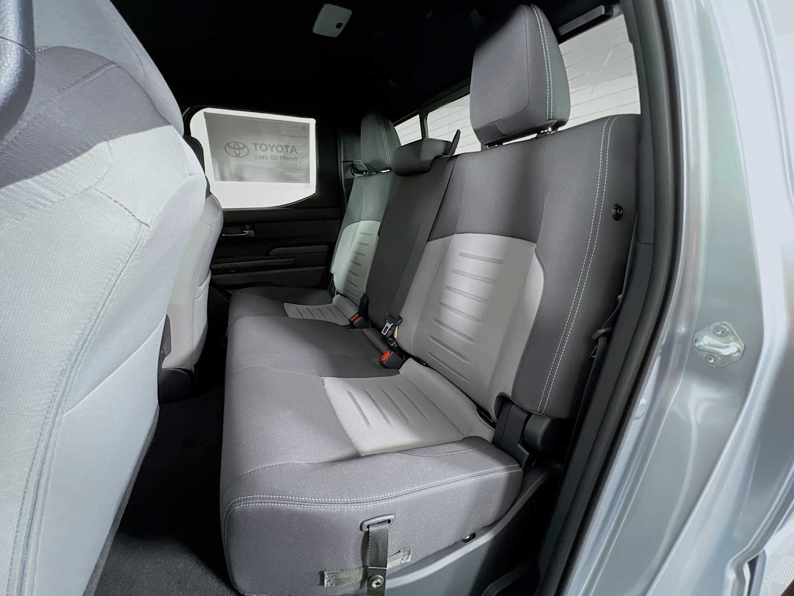 2025 Toyota Tacoma TRD Sport - Photo 13