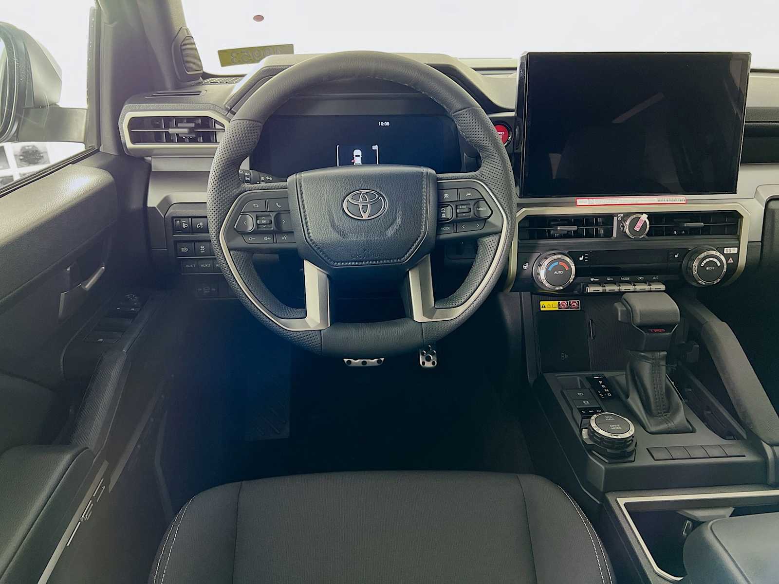 2025 Toyota Tacoma TRD Sport - Photo 14