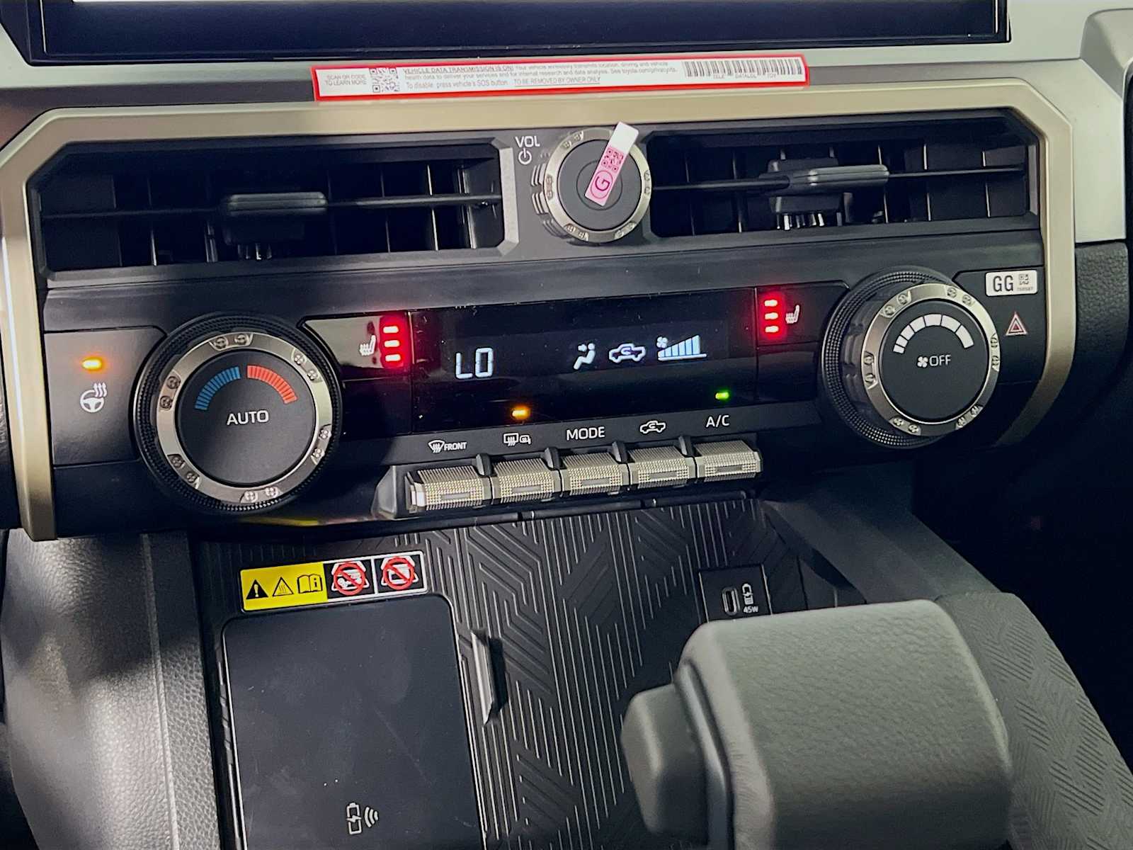 2025 Toyota Tacoma TRD Sport - Photo 10