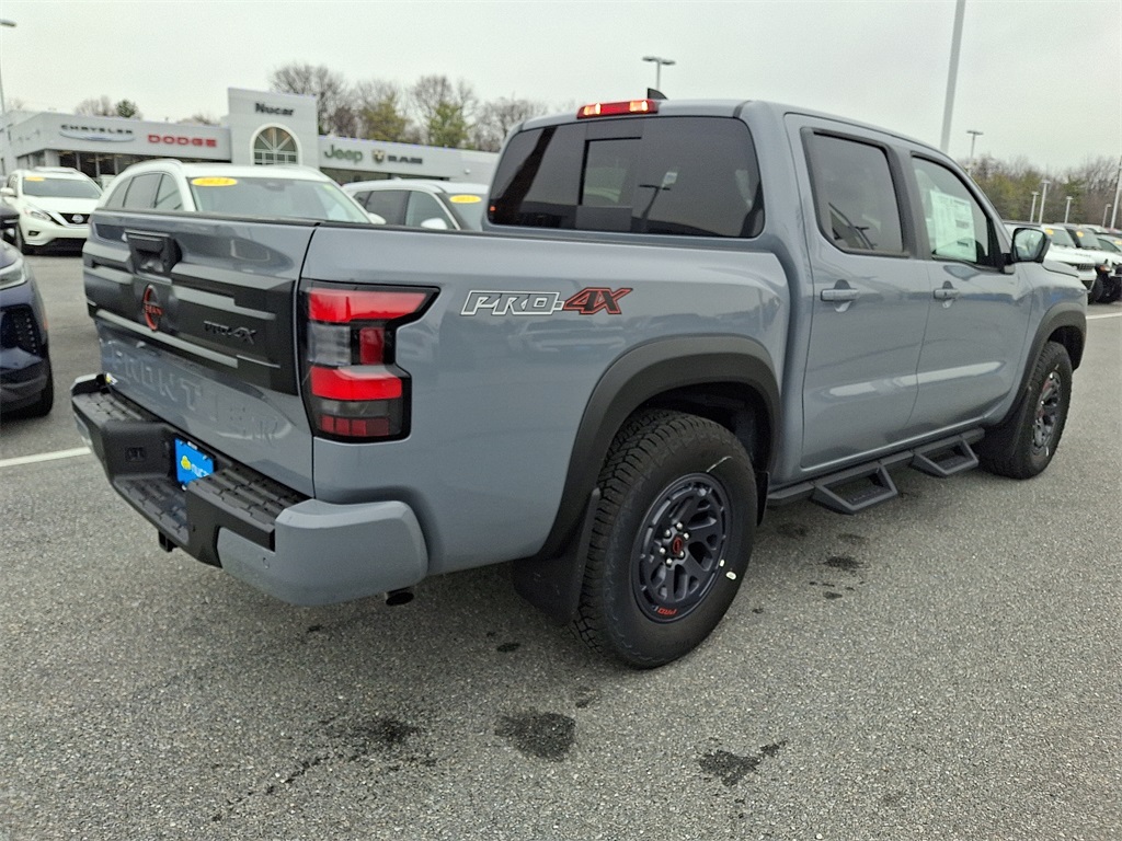 2026 Nissan Frontier PRO-4X - Photo 4