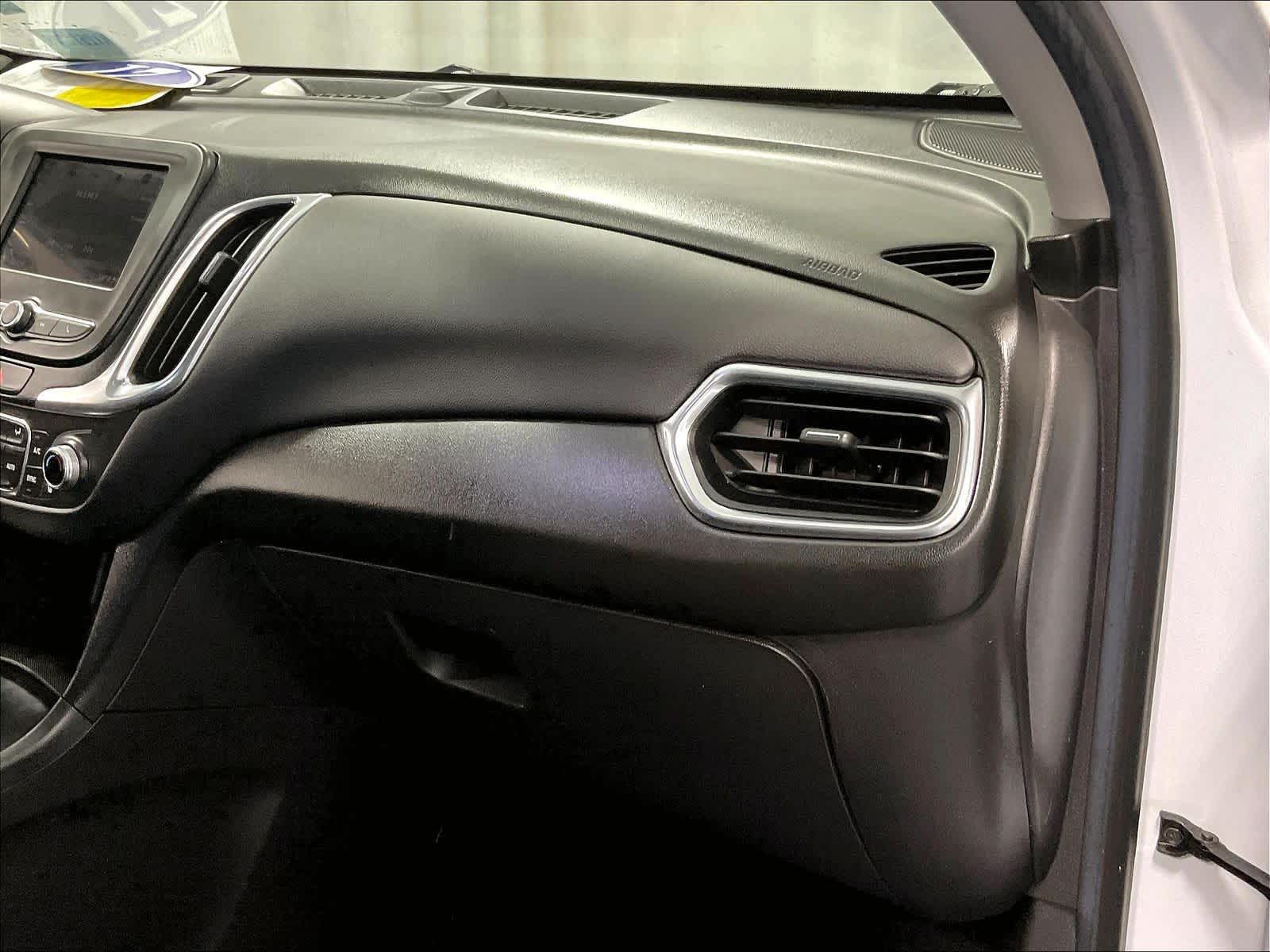 2021 Chevrolet Equinox LT - Photo 13
