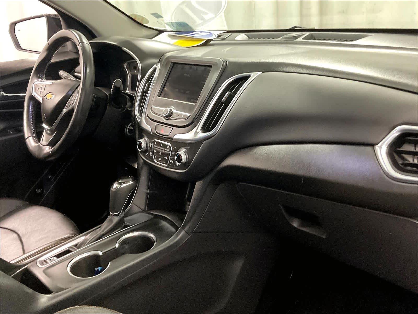 2021 Chevrolet Equinox LT - Photo 14