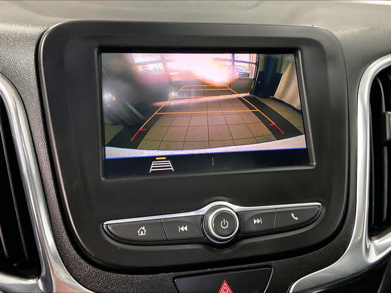 2021 Chevrolet Equinox LT - Photo 19