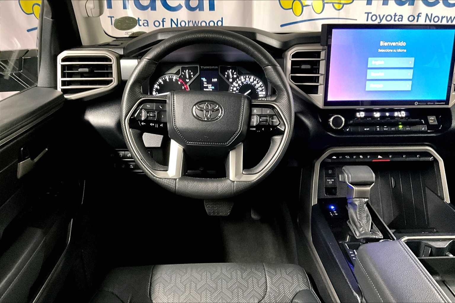 2023 Toyota Tundra SR5 - Photo 17