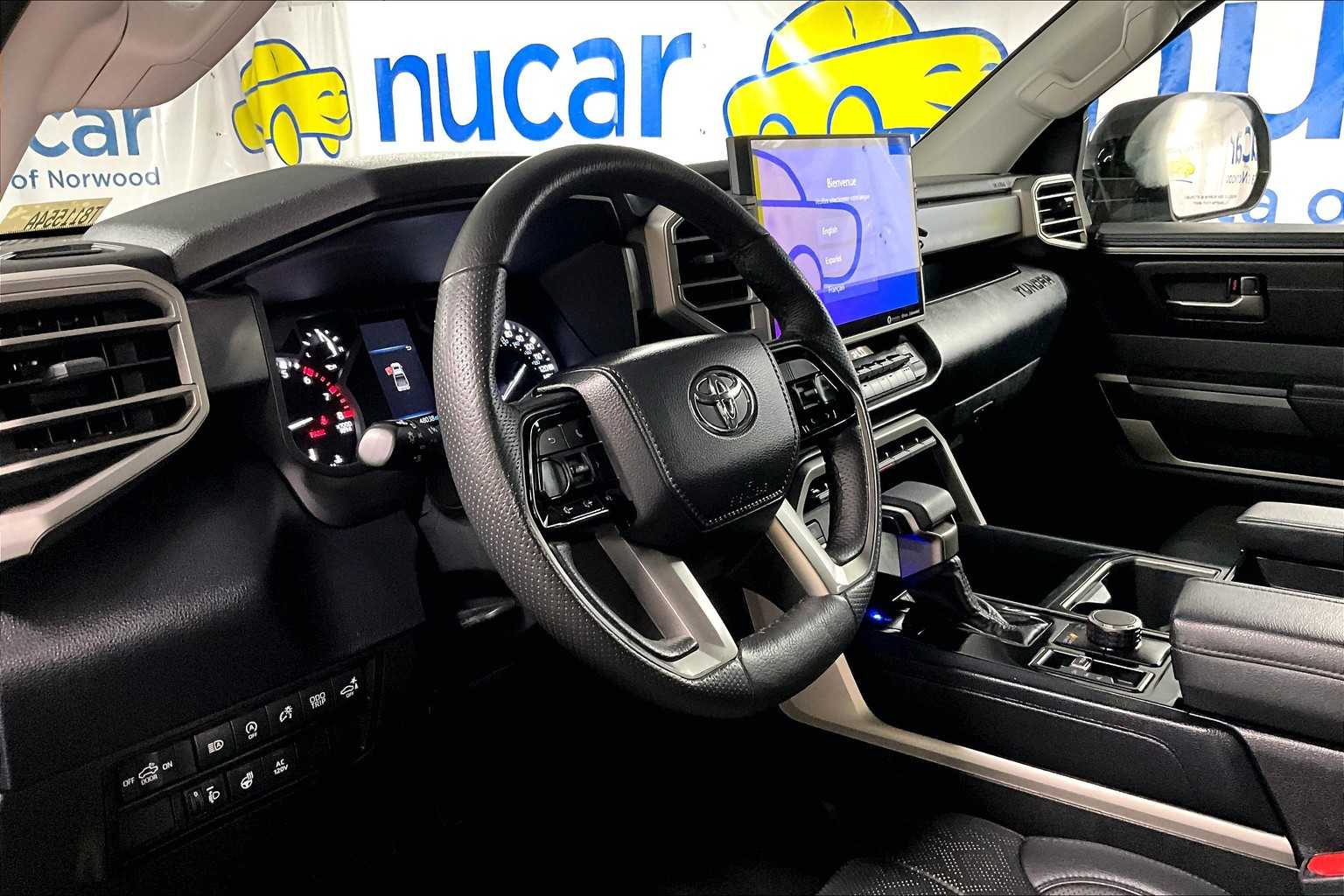2023 Toyota Tundra SR5 - Photo 8