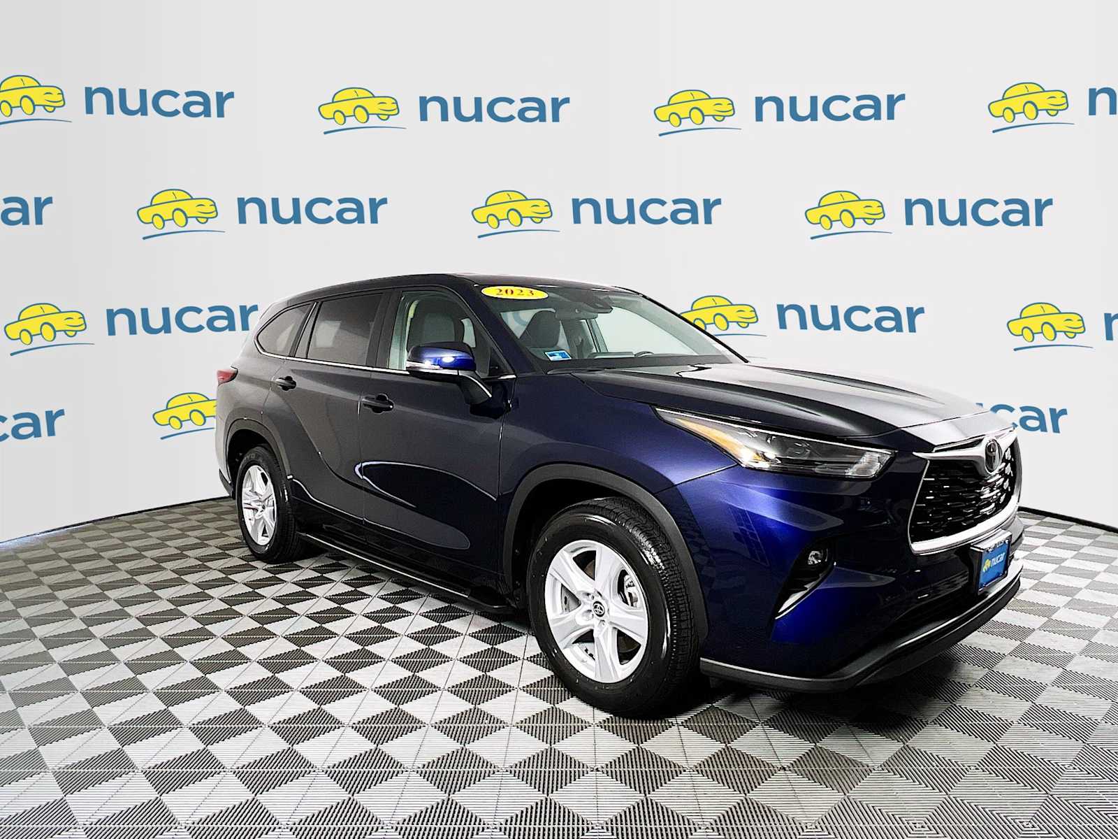 2023 Toyota Highlander LE