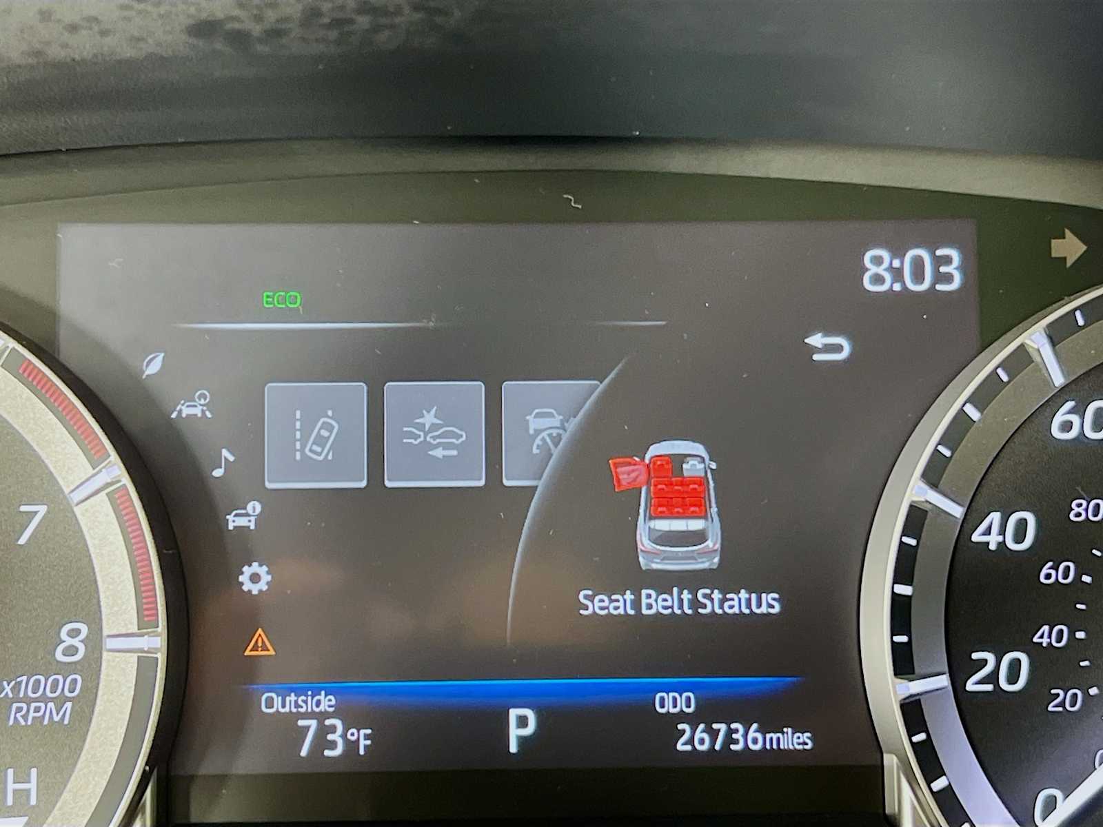 2023 Toyota Highlander LE - Photo 12