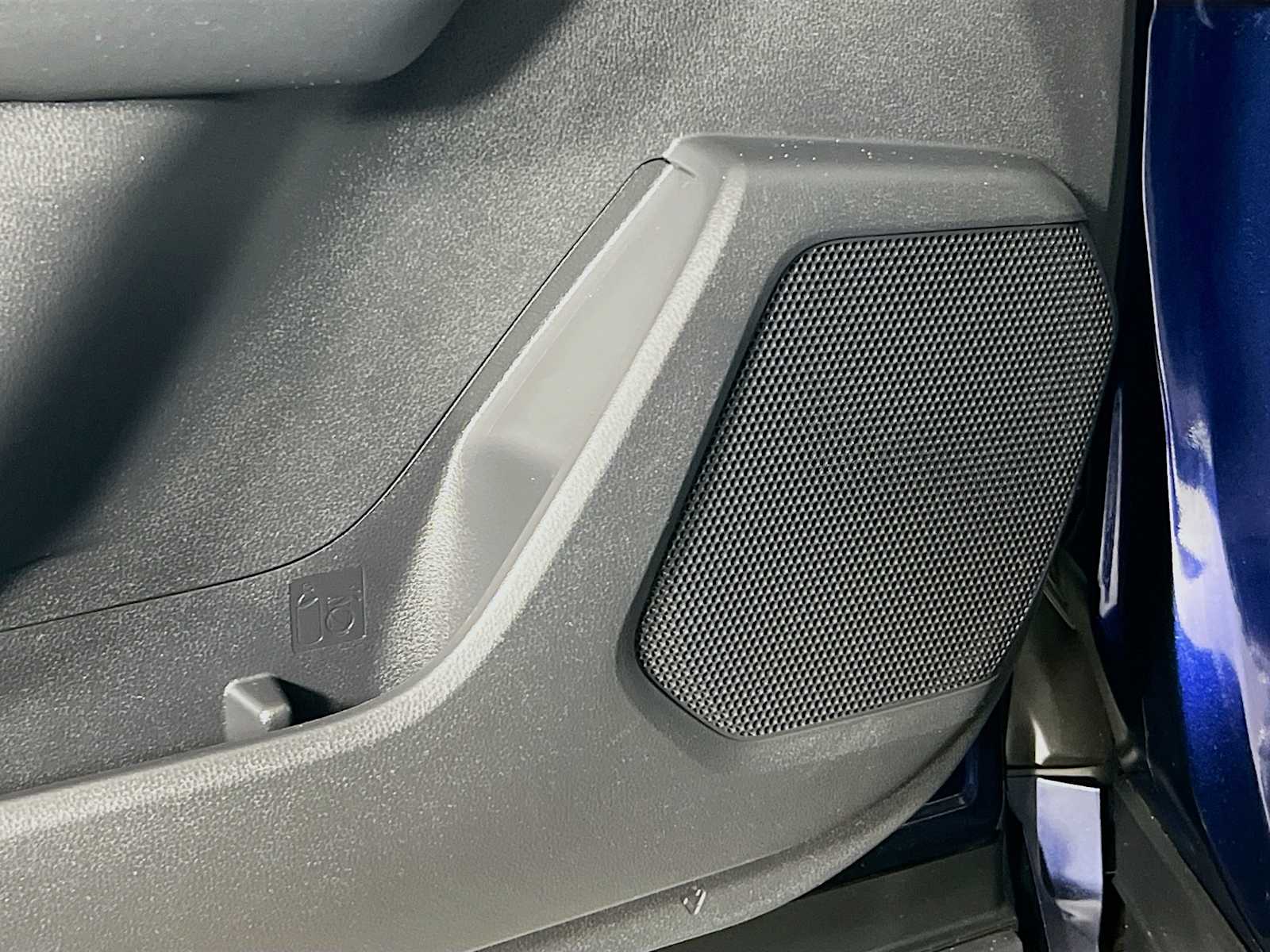 2023 Toyota Highlander LE - Photo 18