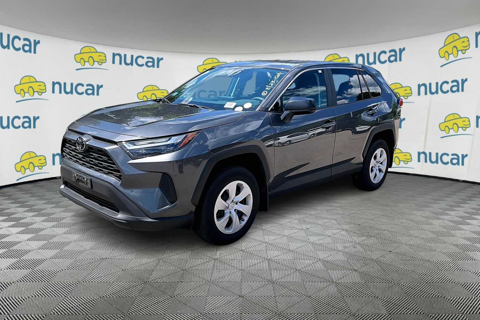 2024 Toyota RAV4 LE - Photo 2