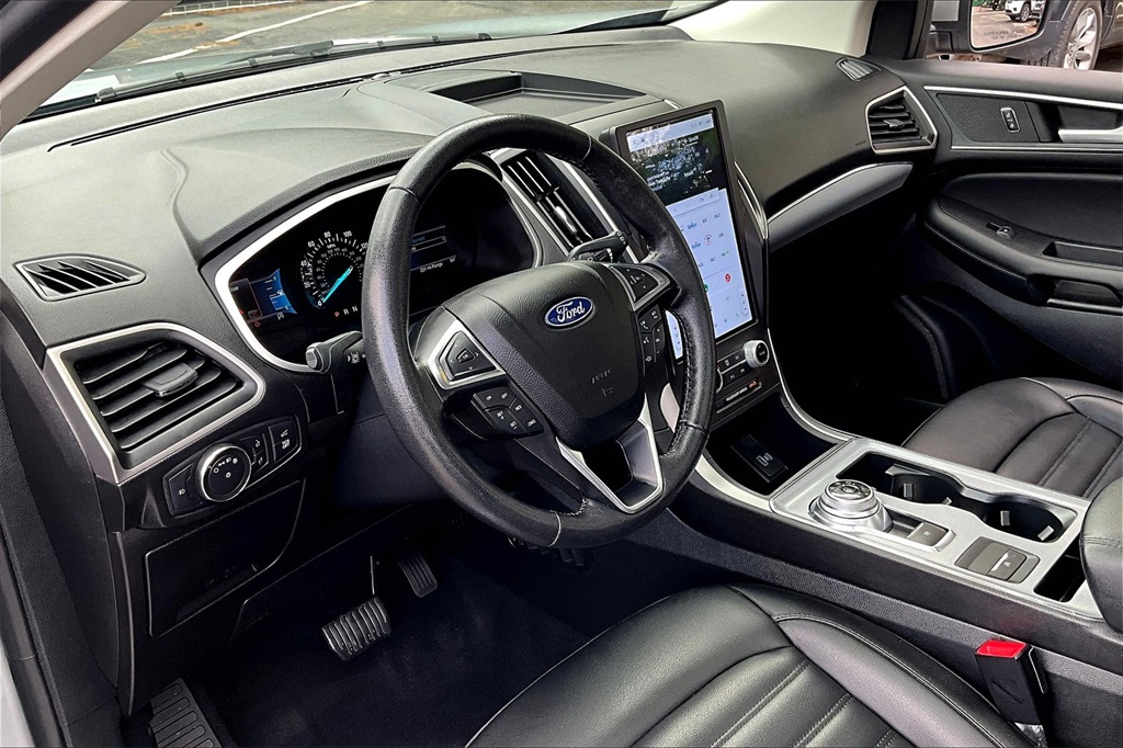 2021 Ford Edge SEL - Photo 8