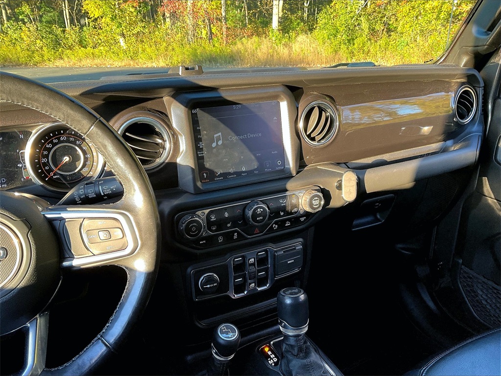 2021 Jeep Wrangler Unlimited Sahara Altitude - Photo 17