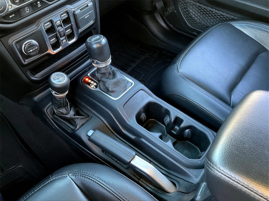 2021 Jeep Wrangler Unlimited Sahara Altitude - Photo 19