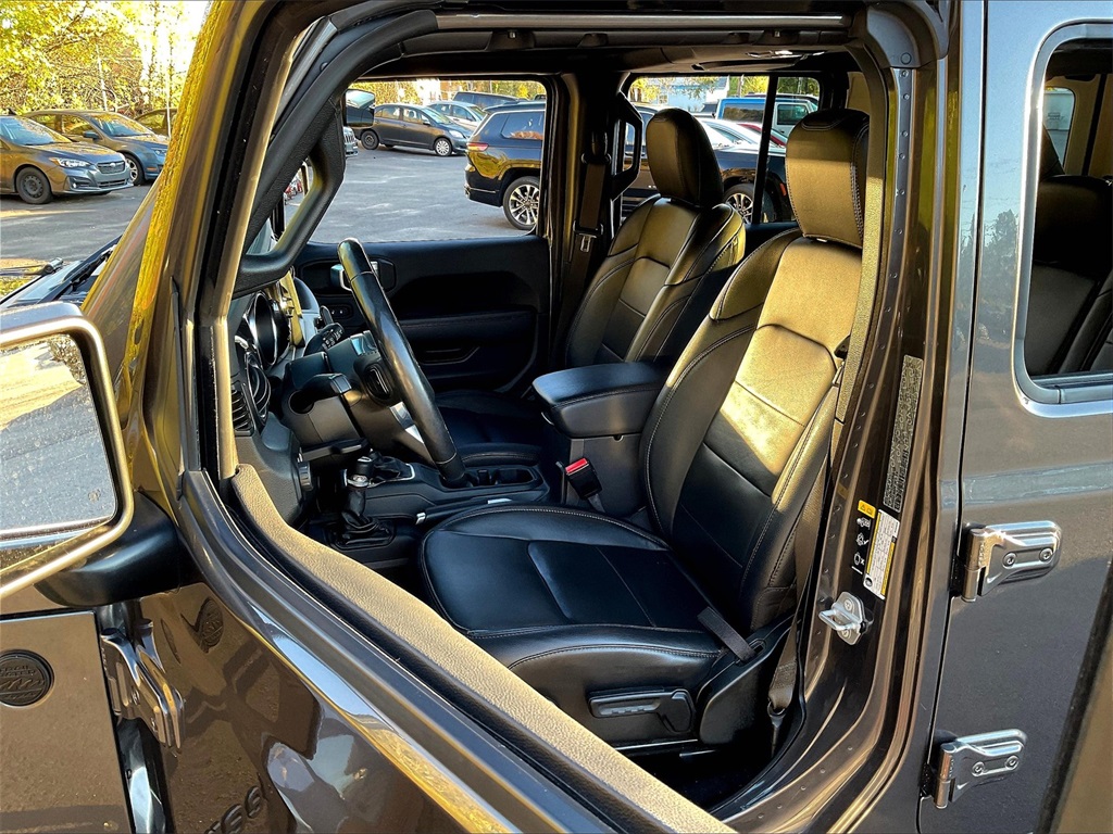 2021 Jeep Wrangler Unlimited Sahara Altitude - Photo 10