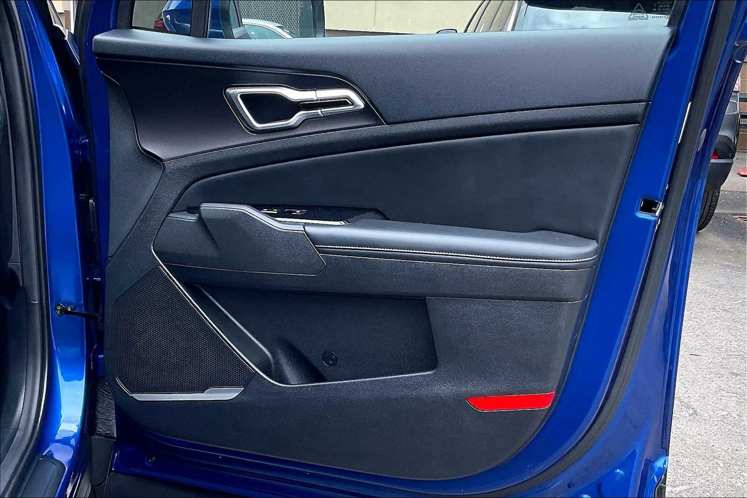 2023 Kia Sportage EX - Photo 12