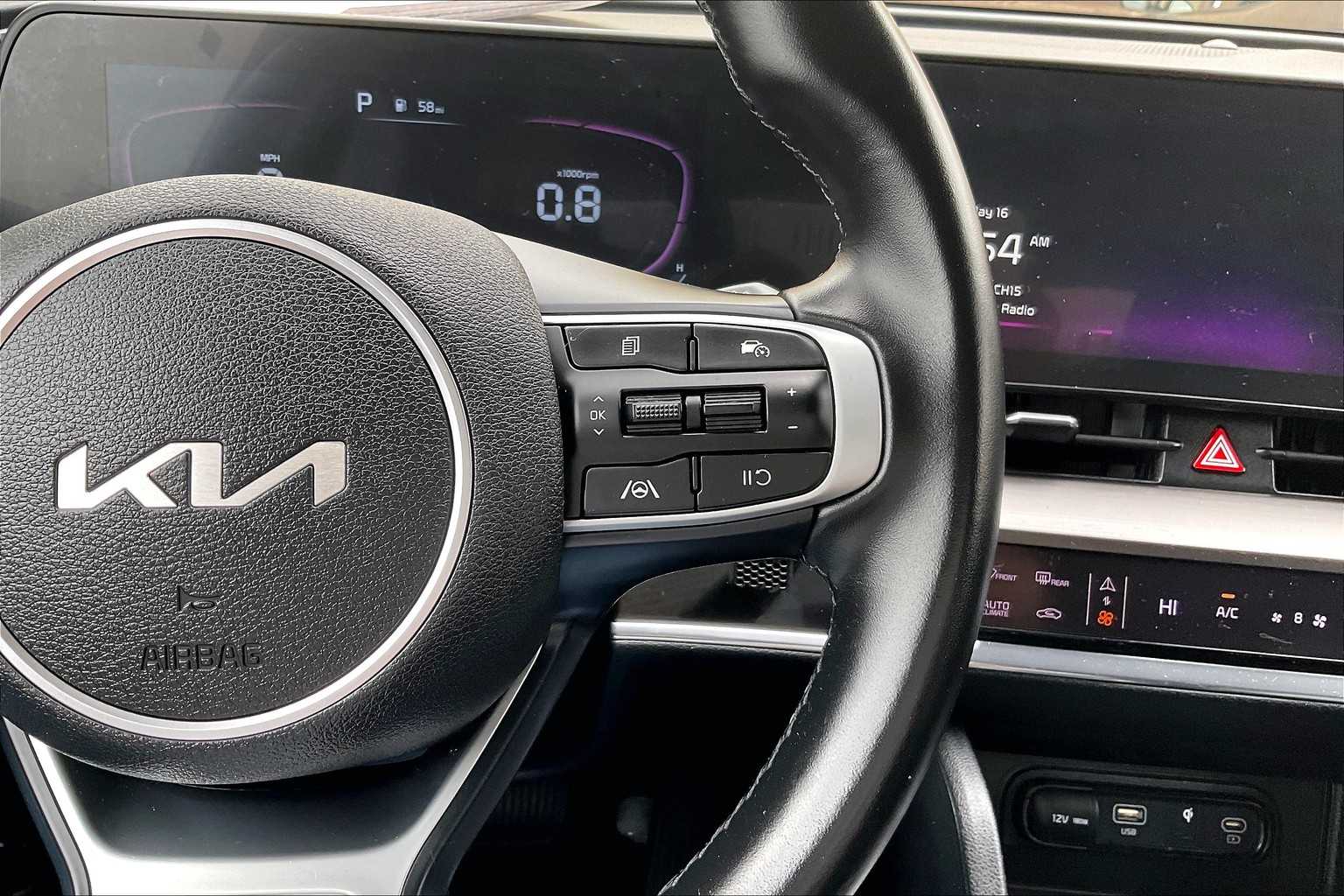 2023 Kia Sportage EX - Photo 23