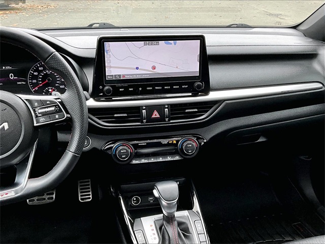 2023 Kia Forte GT - Photo 6
