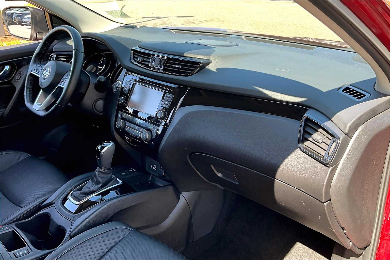 2021 Nissan Rogue Sport SL - Photo 14