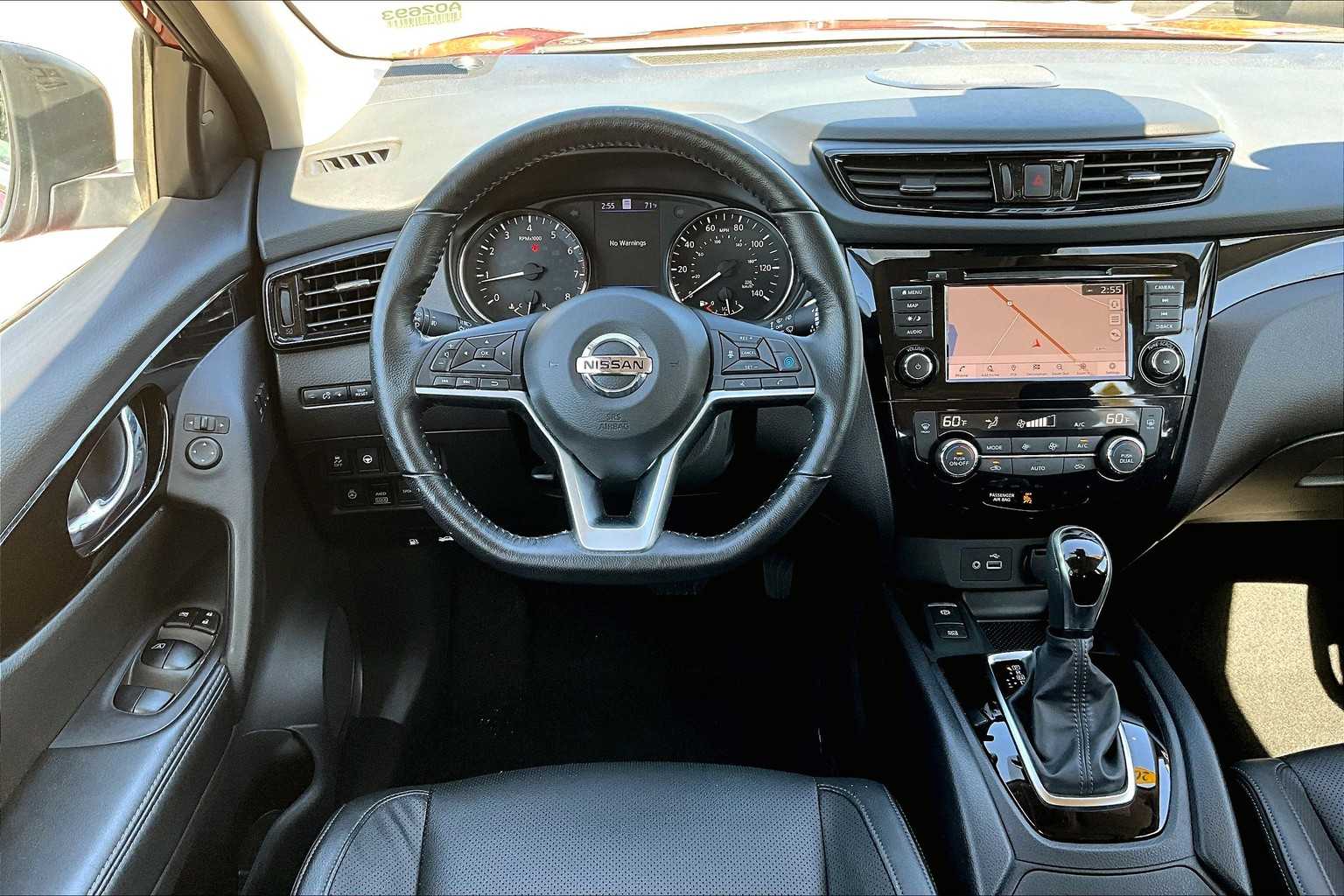 2021 Nissan Rogue Sport SL - Photo 17