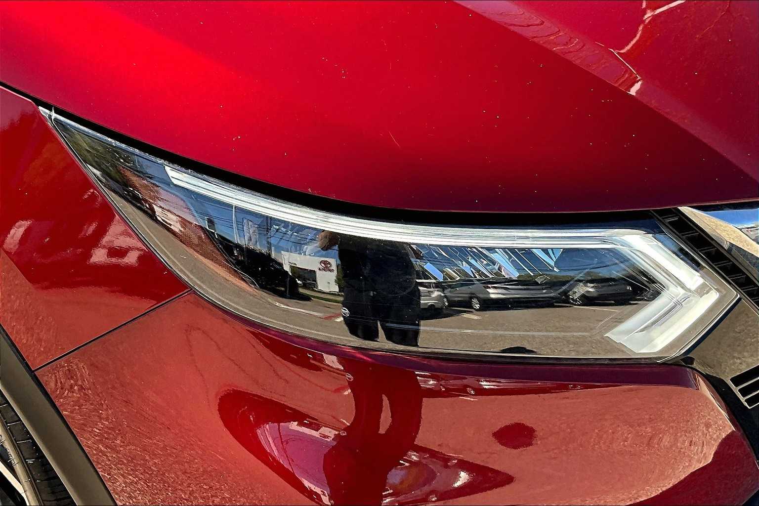 2021 Nissan Rogue Sport SL - Photo 32
