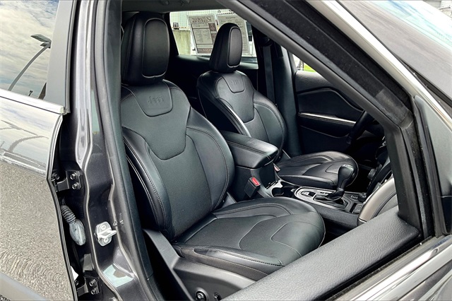 2021 Jeep Cherokee Latitude Lux - Photo 11