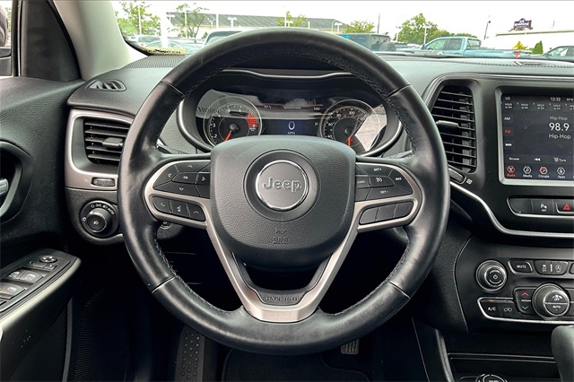 2021 Jeep Cherokee Latitude Lux - Photo 16