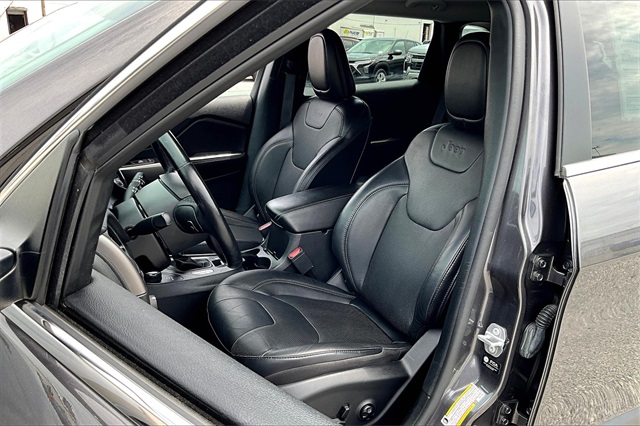 2021 Jeep Cherokee Latitude Lux - Photo 10