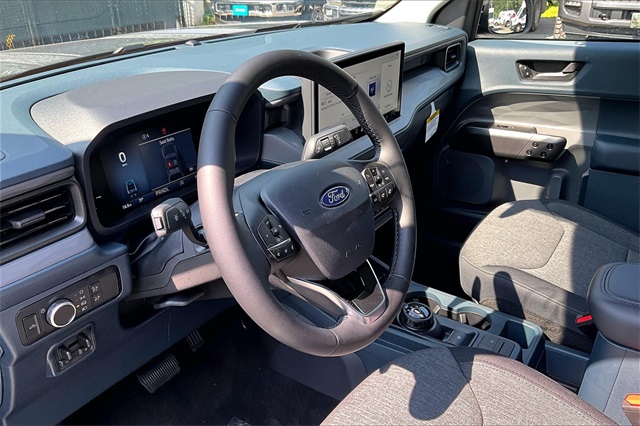 2025 Ford Maverick XLT - Photo 7