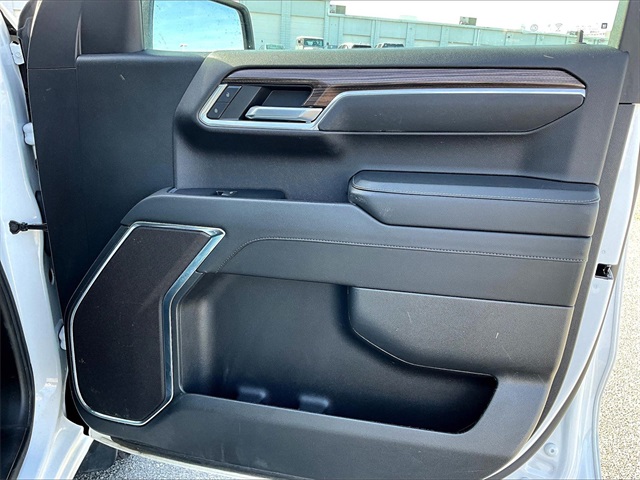 2023 Chevrolet Silverado 1500 RST - Photo 12