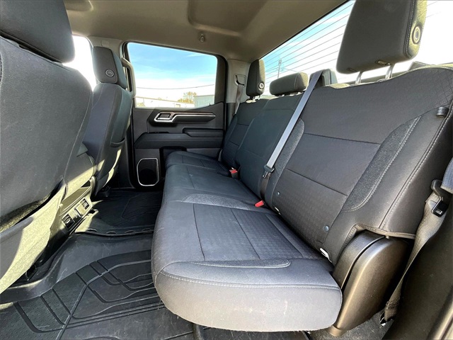 2023 Chevrolet Silverado 1500 RST - Photo 14