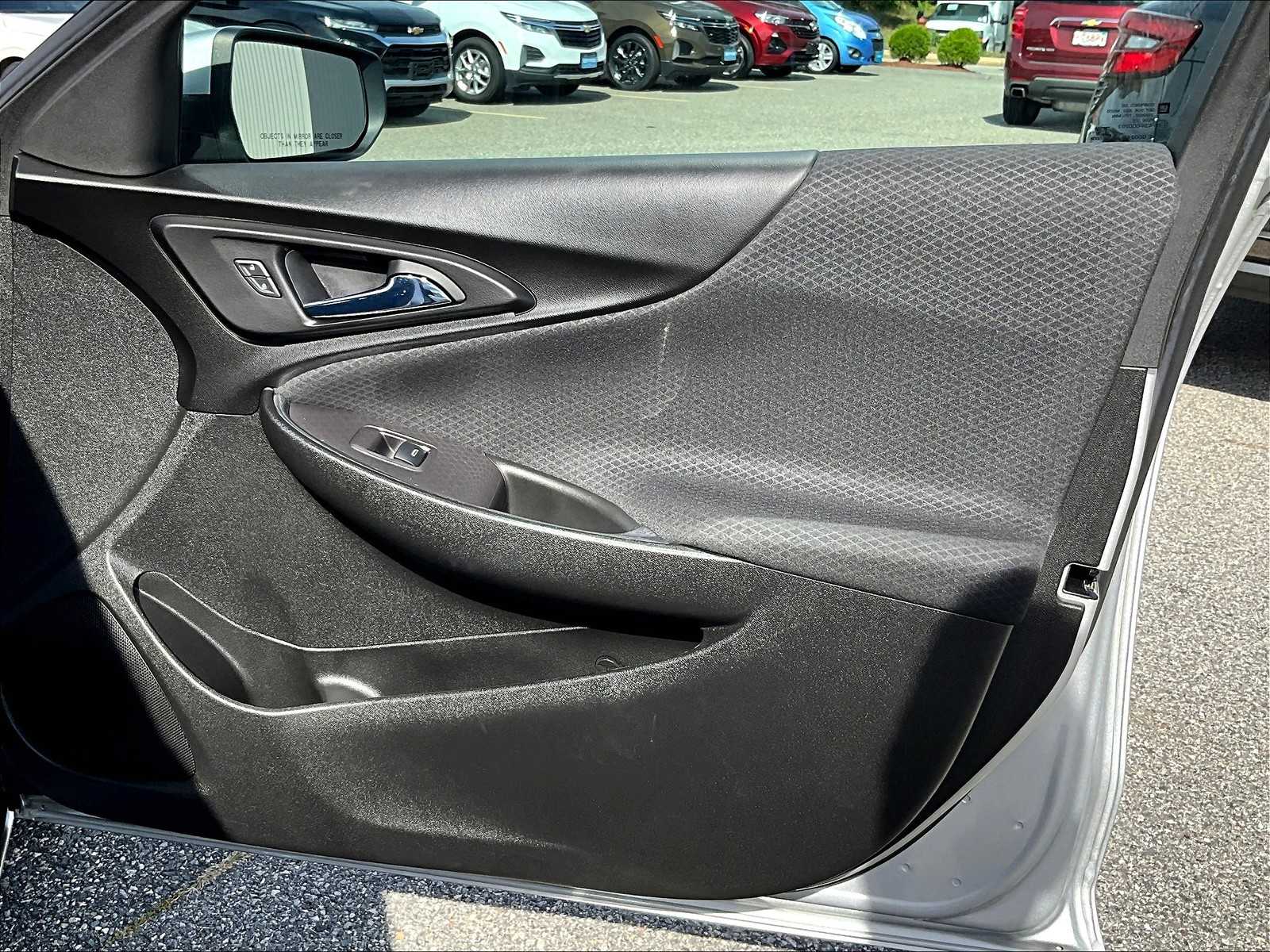 2019 Chevrolet Malibu LT - Photo 12
