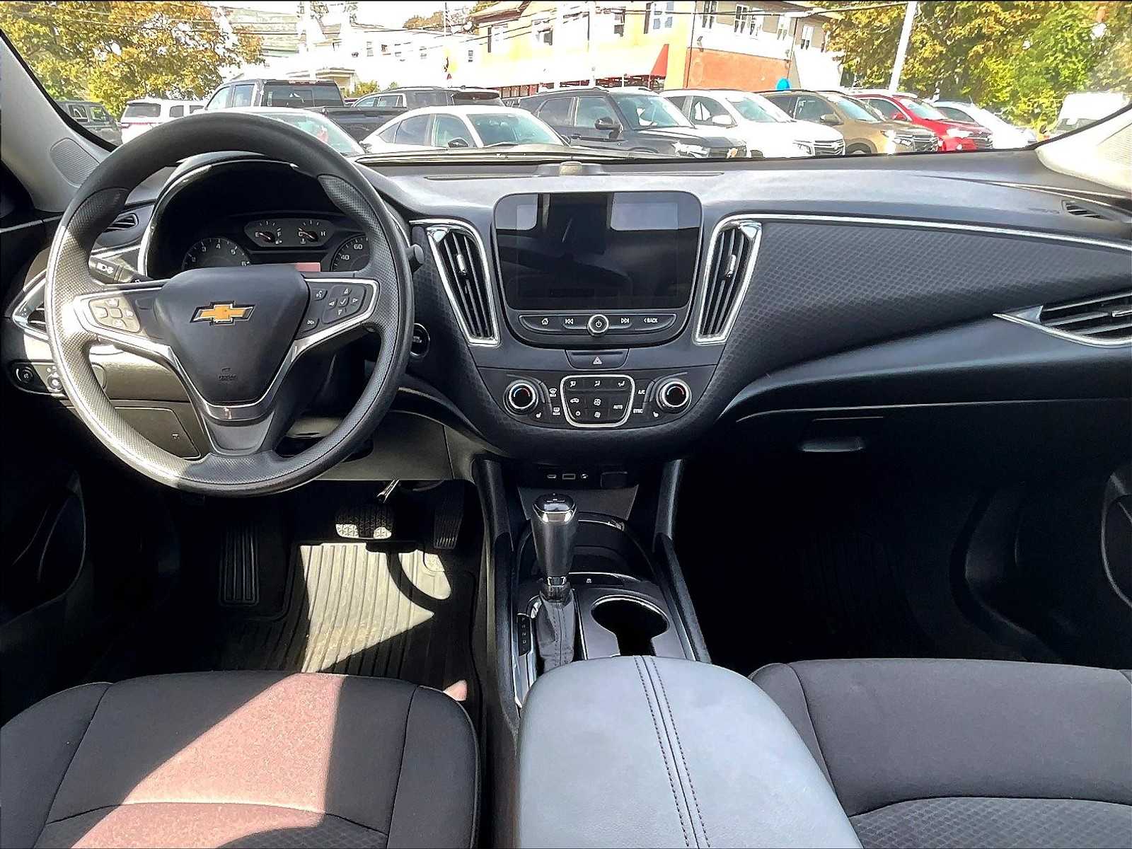 2019 Chevrolet Malibu LT - Photo 21