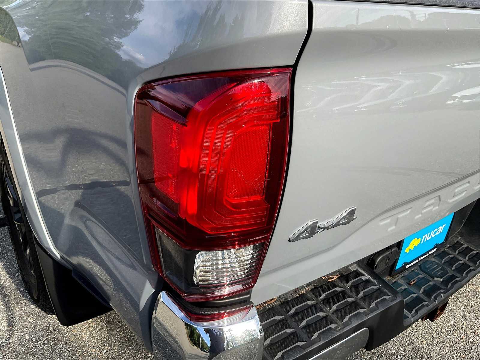 2021 Toyota Tacoma SR5 - Photo 32