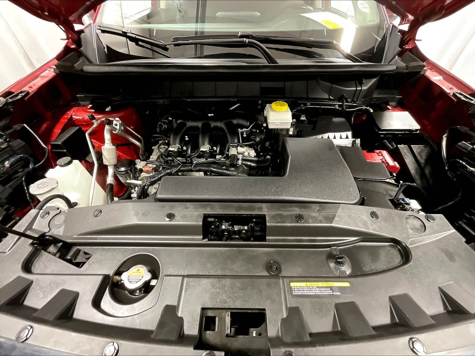 2024 Nissan Pathfinder SV - Photo 29