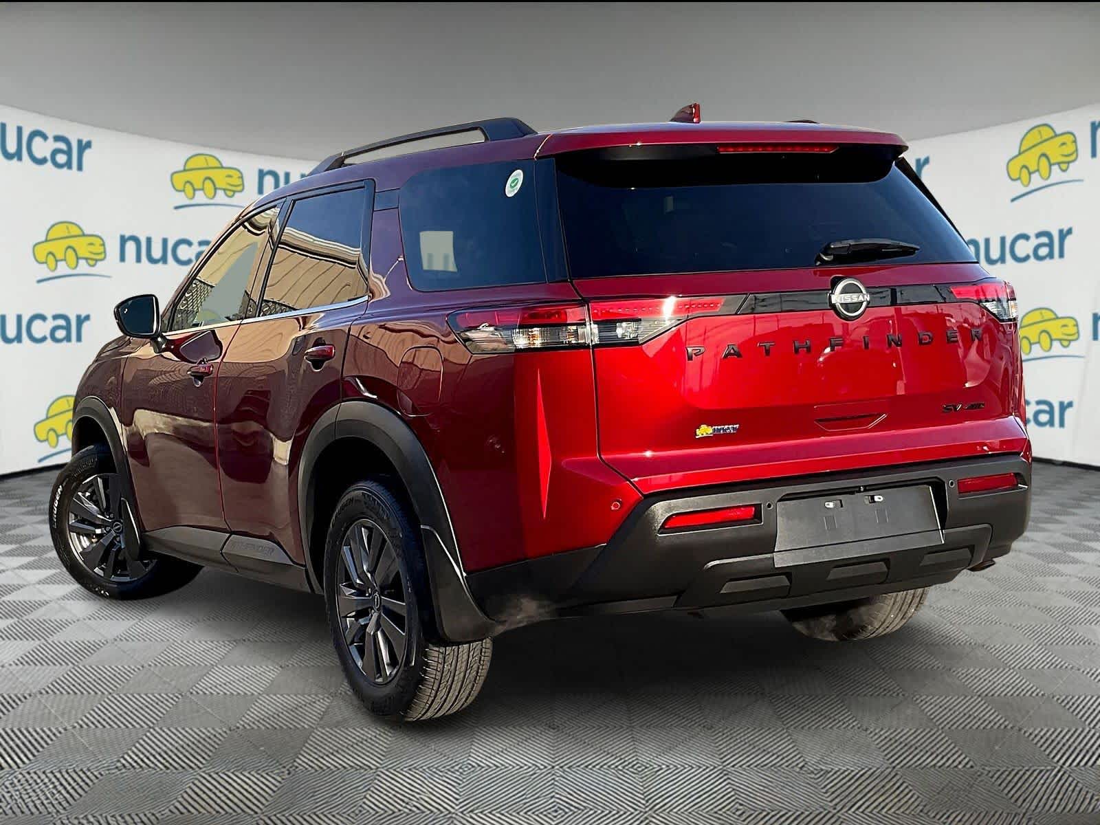 2024 Nissan Pathfinder SV - Photo 4