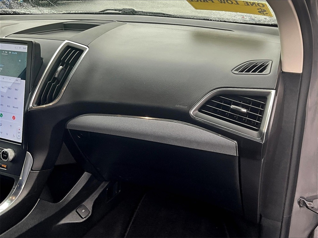 2022 Ford Edge Titanium - Photo 13