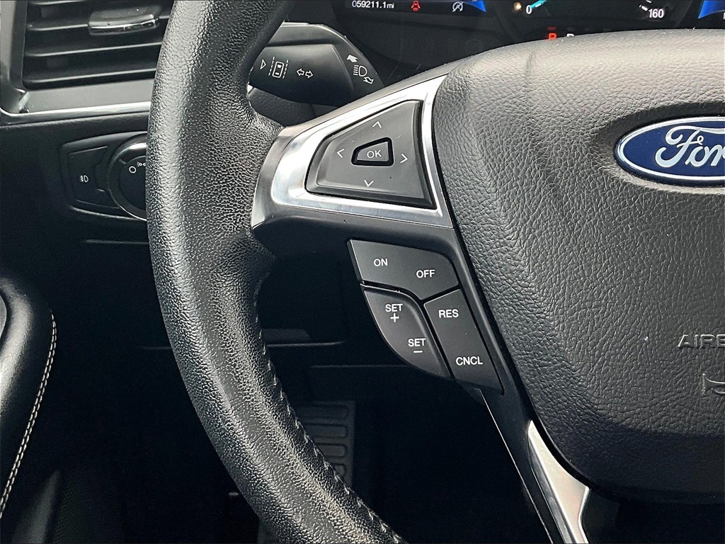 2022 Ford Edge Titanium - Photo 23