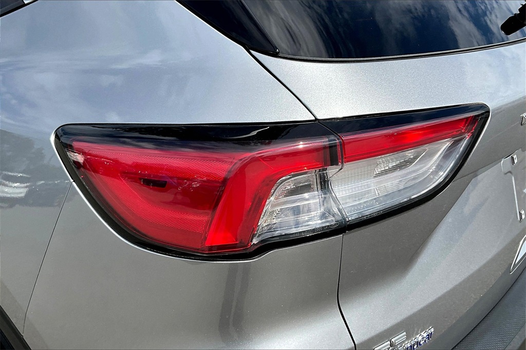 2021 Ford Escape SE - Photo 30