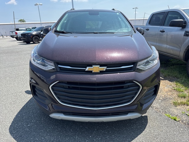 2022 Chevrolet Trax LT - Photo 2